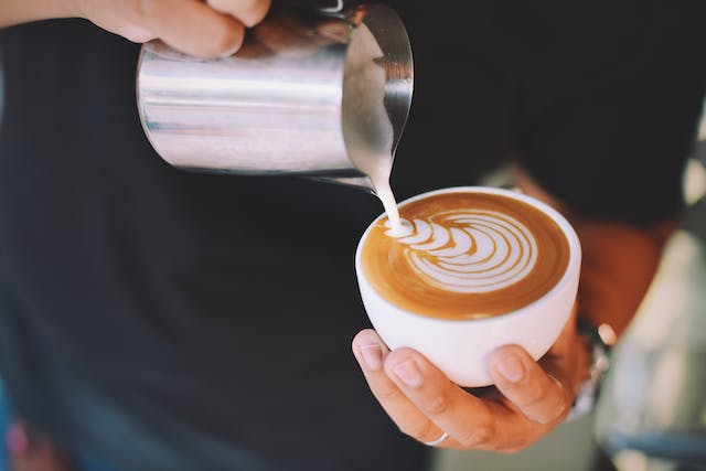 Les meilleurs laits végétaux pour votre café